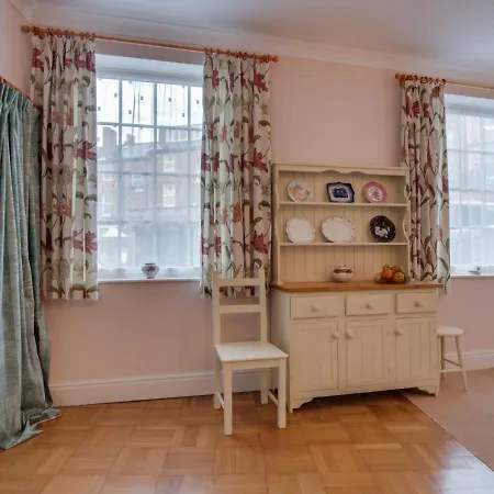 Holiday home Mews Scarborough