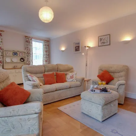 Mews Holiday home