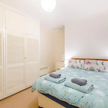 3 Bed In Oc-s018 Scarborough