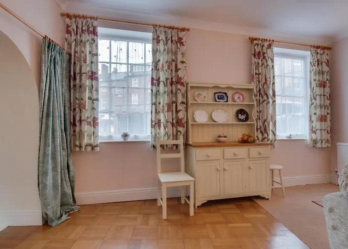 Prázdninový dům 3 Bed In Oc-s018